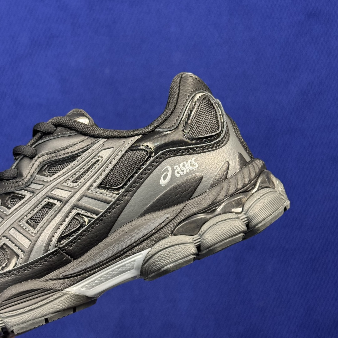 亚瑟士ASICS GEL-NYC系列 复古休闲鞋 第32色:1203A280-003 尺码:36 37 37.5 38 亚瑟士ASICS GEL-NYC系列 复古休闲鞋 第32色:1203A280-003 尺码:36 37 37.5 38