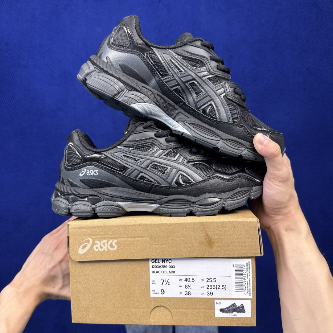亚瑟士ASICS GEL-NYC系列 复古休闲鞋 第32色:1203A280-003 尺码:36 37 37.5 38 亚瑟士ASICS GEL-NYC系列 复古休闲鞋 第32色:1203A280-003 尺码:36 37 37.5 38