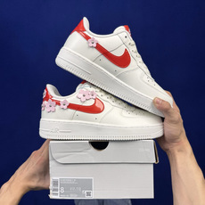 3A空军!第661色:红钩小花装饰🎍镜面皮 Nike Air Force 1 Low 百分百原鞋开发!PT市场真正匠心空 3A空军!第661色:红钩小花装饰🎍镜面皮 Nike Air Force 1 Low 百分百原鞋开发!PT市场真正匠心空
