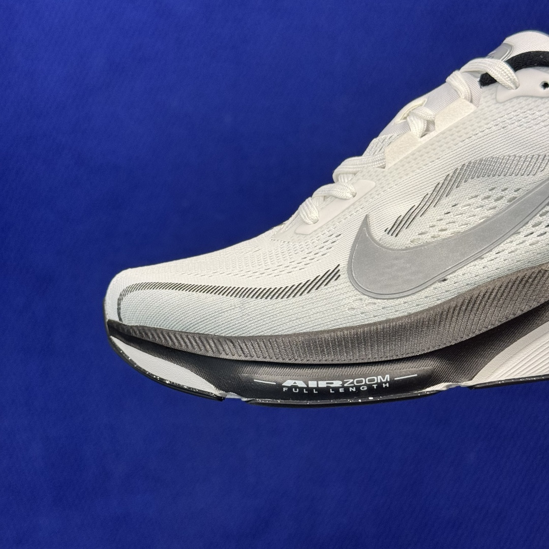 马拉松登月系列 YZ纯原1:1品质! Nike Air Zoom Pegasus 42代黑白 超高清洁度! 第2色:黑白 马拉松登月系列 YZ纯原1:1品质! Nike Air Zoom Pegasus 42代黑白 超高清洁度! 第2色:黑白