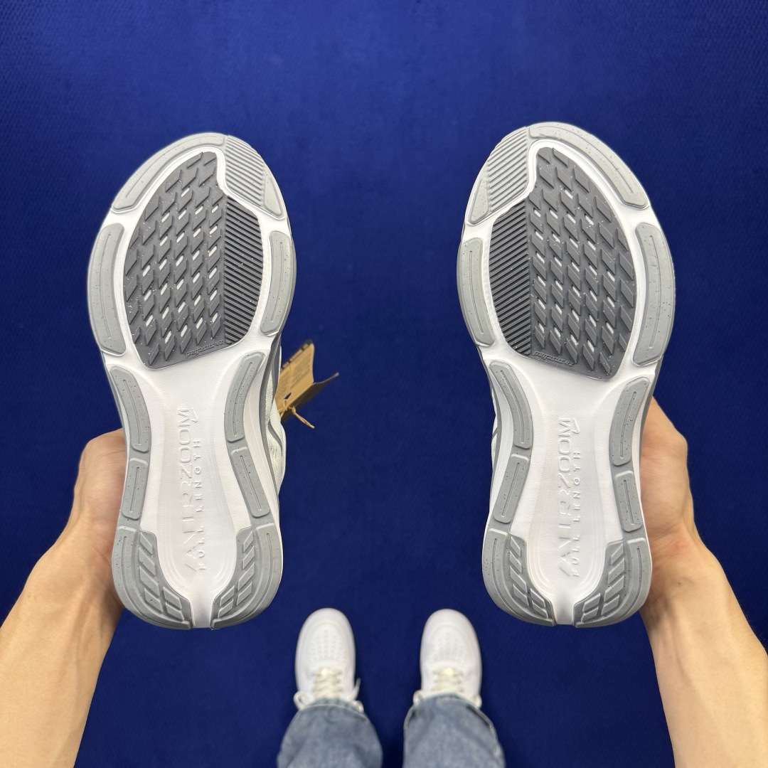马拉松登月系列 YZ纯原1:1品质！ Nike Air Zoom Pegasus 42代黑白 超高清洁度！ 第4色:灰白