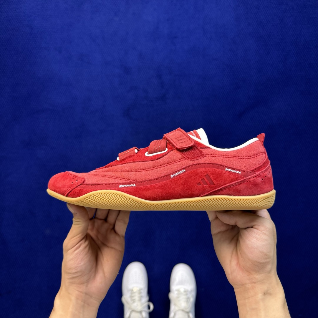 阿迪薄底魔术贴休闲鞋 女款 adidas FOS URBAN REVERIE 第6色: 红色 货号：KJ0988 尺码：