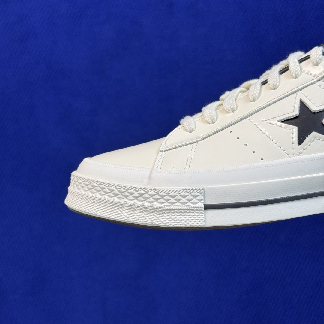 虎扑版‼️ 匡威OneStar星星鞋 光面皮白色 Converse One Star Ox 帆布休闲板鞋 C 行业一线头 虎扑版‼️ 匡威OneStar星星鞋 光面皮白色 Converse One Star Ox 帆布休闲板鞋 C 行业一线头