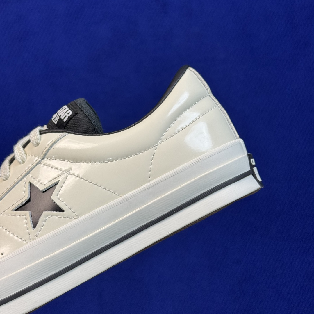 虎扑版‼️ 匡威OneStar星星鞋 光面皮白色 Converse One Star Ox 帆布休闲板鞋 C 行业一线头 虎扑版‼️ 匡威OneStar星星鞋 光面皮白色 Converse One Star Ox 帆布休闲板鞋 C 行业一线头
