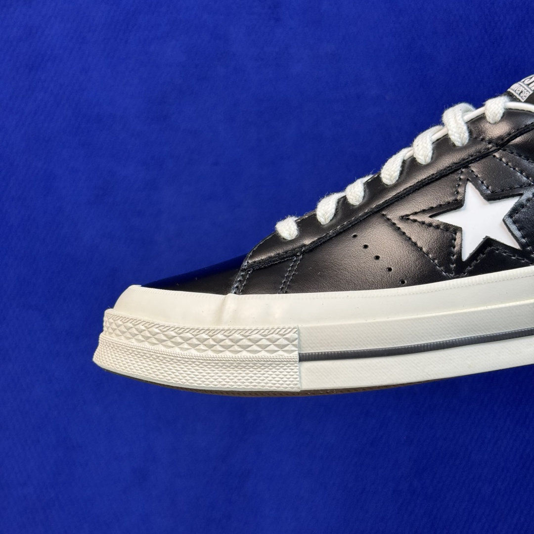 虎扑版‼️ 匡威OneStar星星鞋 光面皮黑白 Converse One Star Ox 帆布休闲板鞋 C 行业一线头 虎扑版‼️ 匡威OneStar星星鞋 光面皮黑白 Converse One Star Ox 帆布休闲板鞋 C 行业一线头