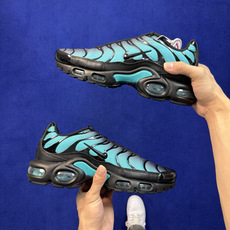 外贸私域爆款!Nike Air Max Plus 低帮TN气垫跑鞋 大厂纯原高品!maxplus 第2色:黑绿 货号:D 外贸私域爆款!Nike Air Max Plus 低帮TN气垫跑鞋 大厂纯原高品!maxplus 第2色:黑绿 货号:D