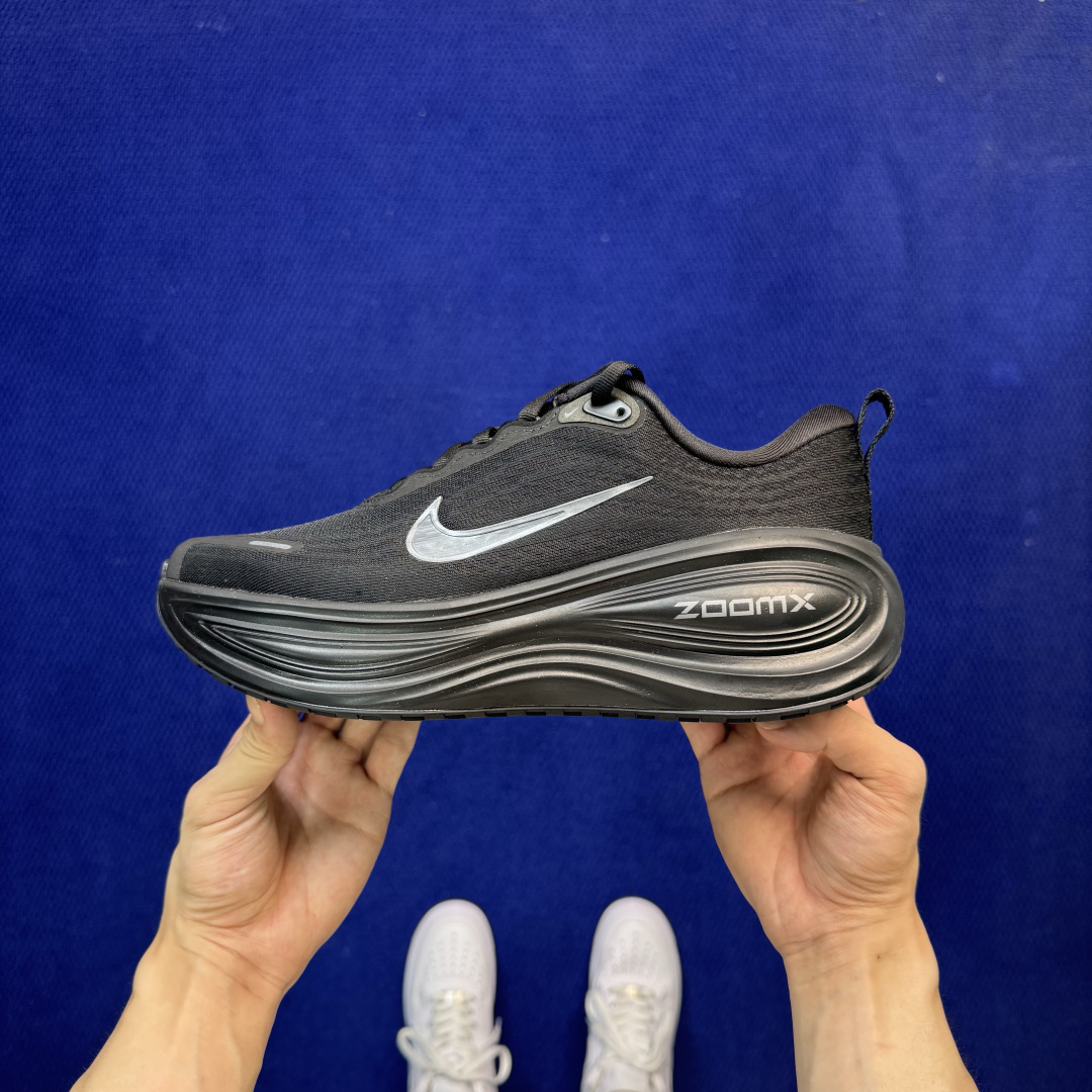 福利特价‼️ Nike Vomero Plus 低帮 ZOOMX 马拉松跑步鞋16色 缓震表现出色,脚感Q弹! 福利特价‼️ Nike Vomero Plus 低帮 ZOOMX 马拉松跑步鞋16色 缓震表现出色,脚感Q弹!