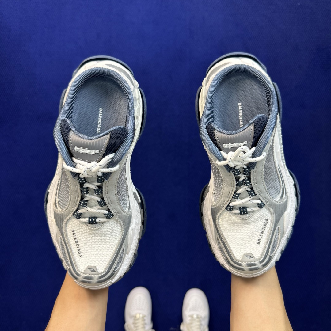 Balenciaga巴黎世家 Triple S .2 灰蓝色 货号： WTSM0 6800 4400 尺码：35 36 