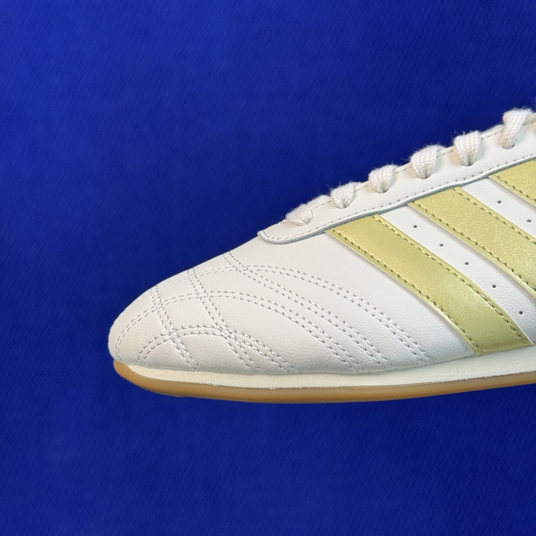 主推优势私 adidas Teakwondo 跆拳道训练鞋 第12色: 粉金色 货号：JQ0570 尺码：36-45带半