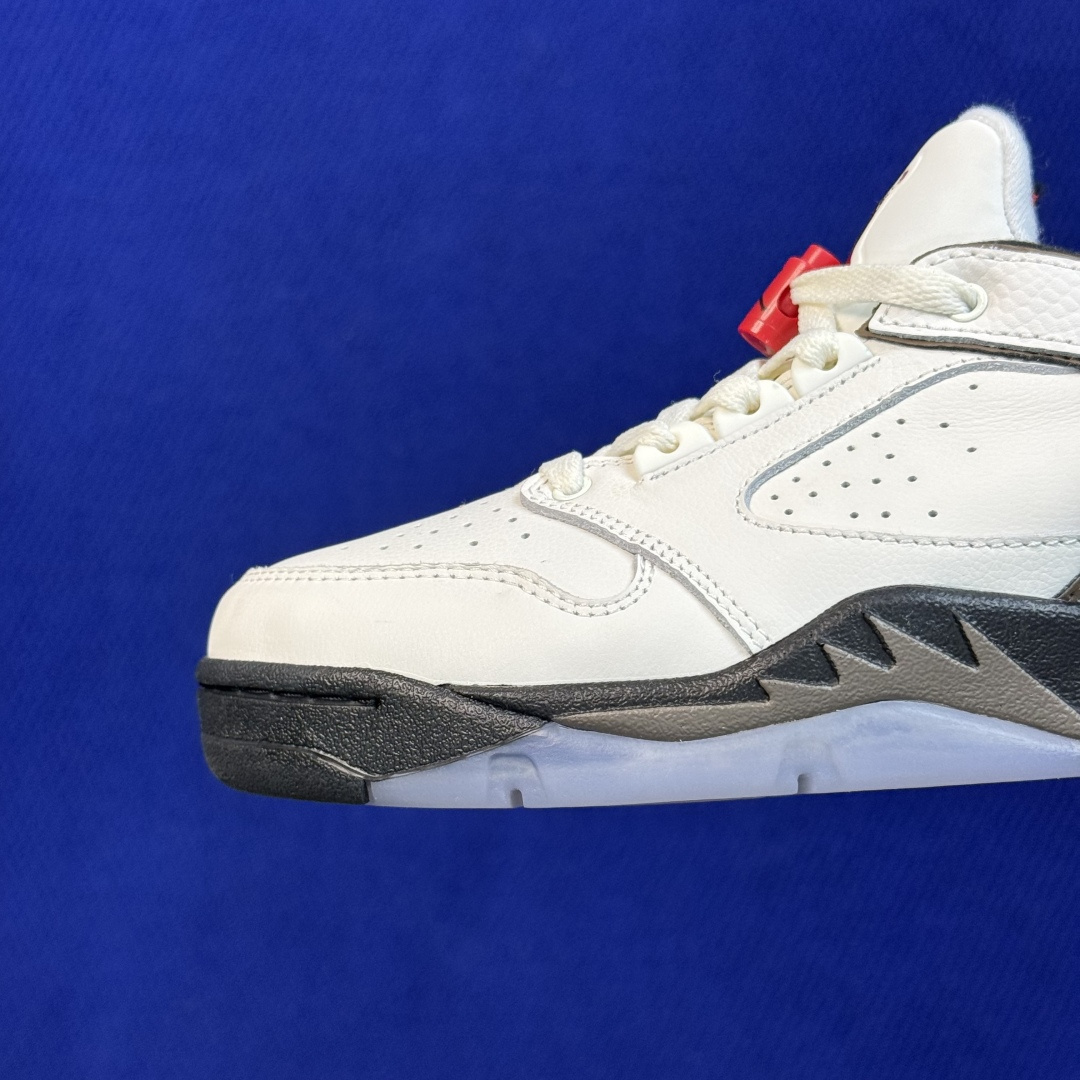 Air Jordan Sixty Plus 低帮复古篮球鞋 aj5低帮番外篇 第1色:米白 货号:IH2047-005 Air Jordan Sixty Plus 低帮复古篮球鞋 aj5低帮番外篇 第1色:米白 货号:IH2047-005