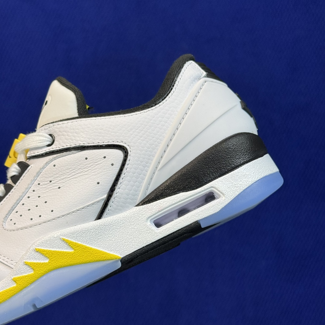 Air Jordan Sixty Plus 低帮复古篮球鞋 aj5低帮番外篇 第3色:黑白黄 货号：IO1866-103