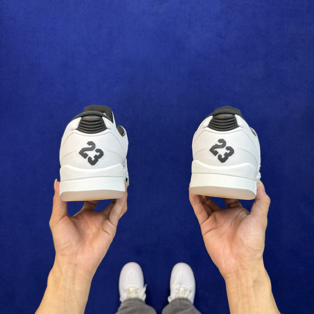 Air Jordan Sixty Plus 低帮复古篮球鞋 aj5低帮番外篇 第5色:白黑 货号：IR1847-103 