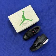 aj4 RM低帮系列 第8色:黑白 Jordan Air Jordan 4 RM 篮球鞋 大厂出品,品质稳定,长期供货! aj4 RM低帮系列 第8色:黑白 Jordan Air Jordan 4 RM 篮球鞋 大厂出品,品质稳定,长期供货!