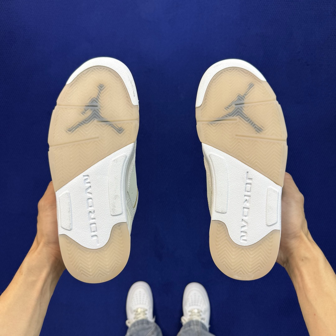 aj4 RM低帮系列 第25色:白 Jordan Air Jordan 4 RM 篮球鞋 大厂出品，品质稳定，长期供货！
