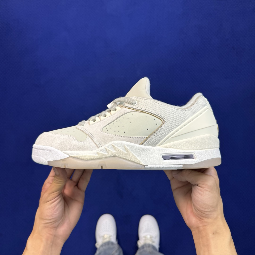 aj4 RM低帮系列 第25色:白 Jordan Air Jordan 4 RM 篮球鞋 大厂出品，品质稳定，长期供货！