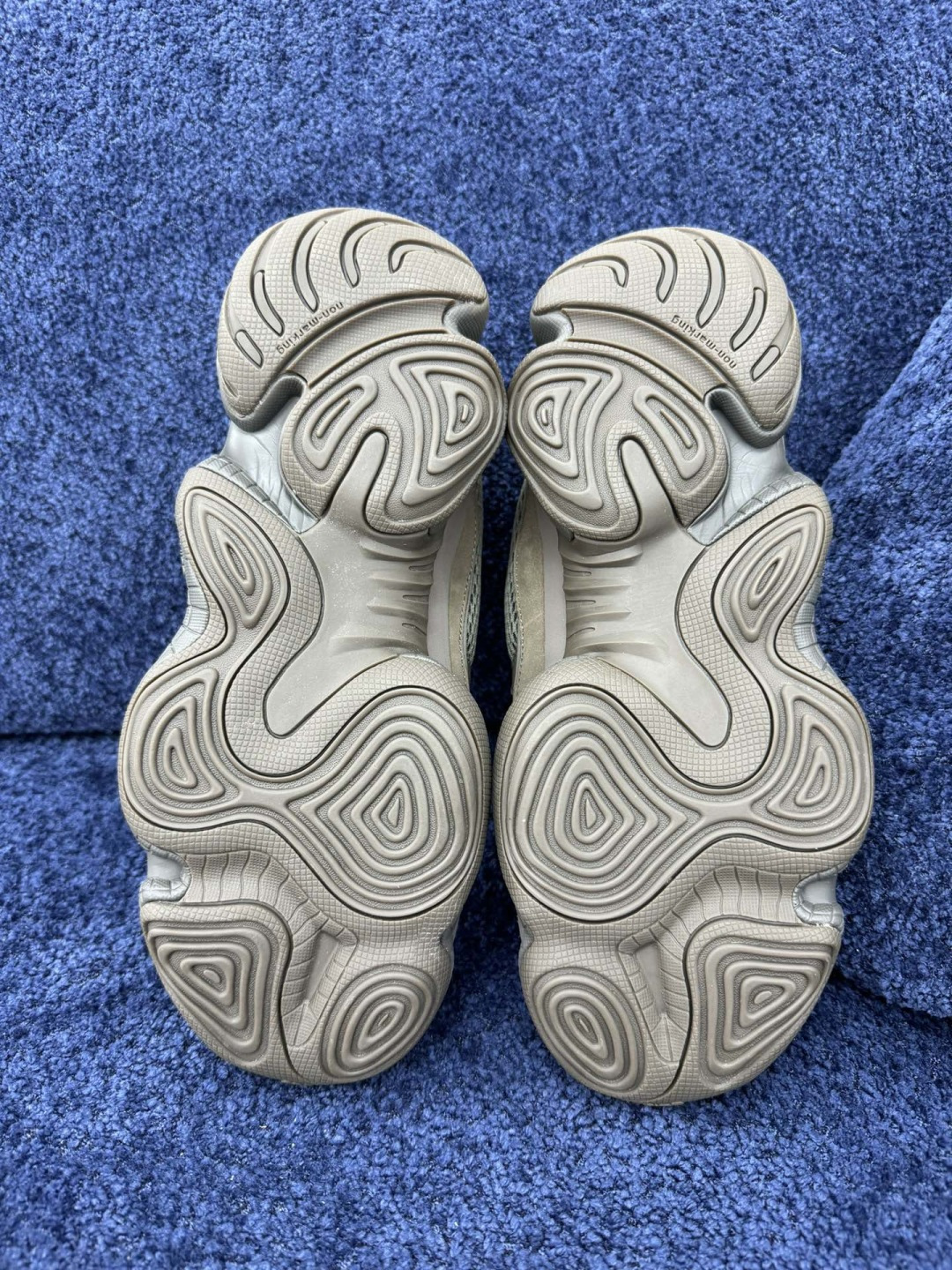 福利特价包邮‼️ 一代椰子神！这么多年全市场销量第一的版本！ GX3606 椰子500土棕色 Yeezy 500系列 尺