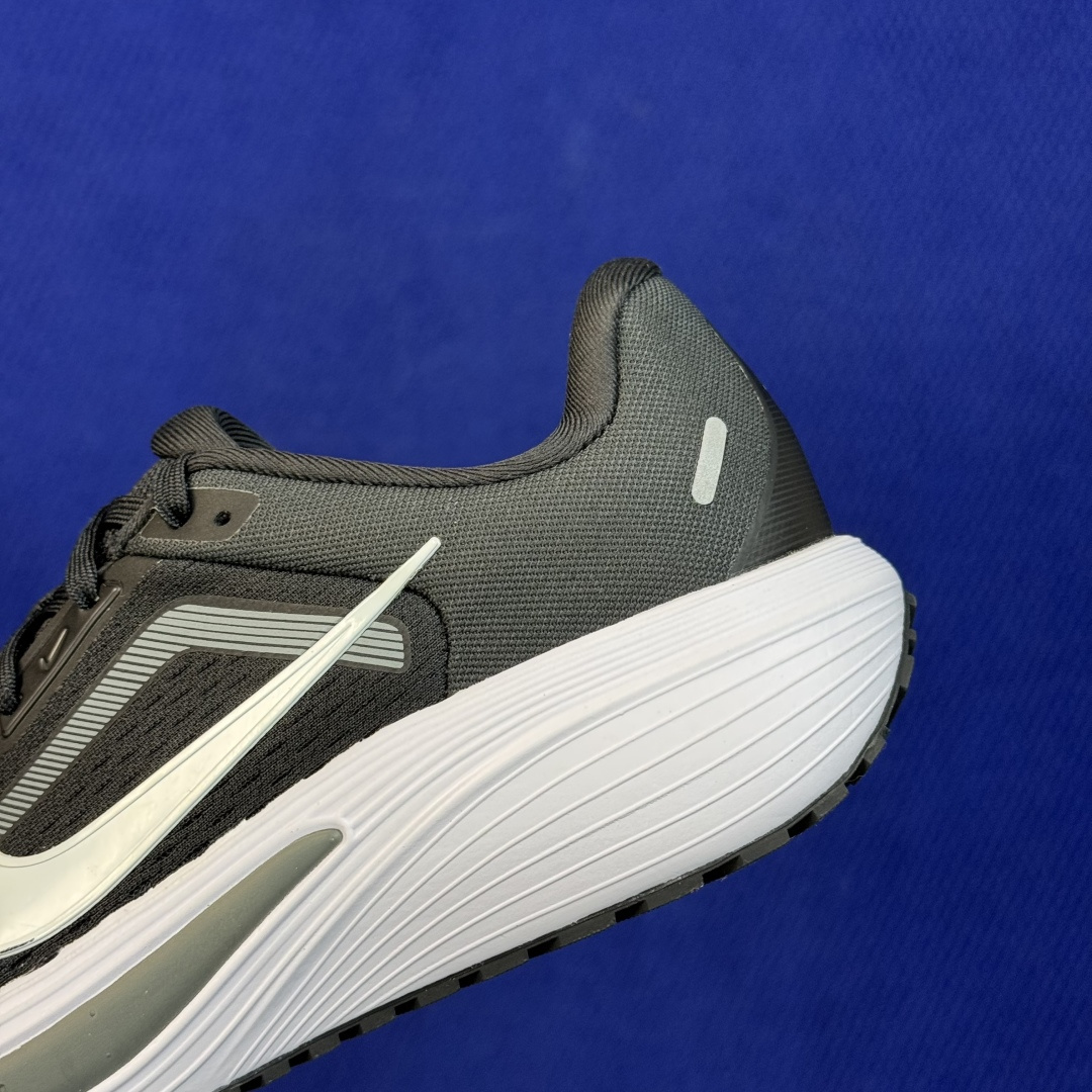 Nike Quest 7 网布透气 低帮跑步鞋 大厂纯原，1:1顶级品质！ 第1色:黑白 货号：IM6368-005 尺