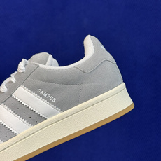 adidas originals CAMPUS 00s 面包鞋 低帮板鞋 大厂纯原,品质顶美! 货号:HQ8707 尺码 adidas originals CAMPUS 00s 面包鞋 低帮板鞋 大厂纯原,品质顶美! 货号:HQ8707 尺码