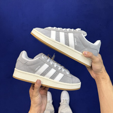 adidas originals CAMPUS 00s 面包鞋 低帮板鞋 大厂纯原,品质顶美! 货号:HQ8707 尺码 adidas originals CAMPUS 00s 面包鞋 低帮板鞋 大厂纯原,品质顶美! 货号:HQ8707 尺码