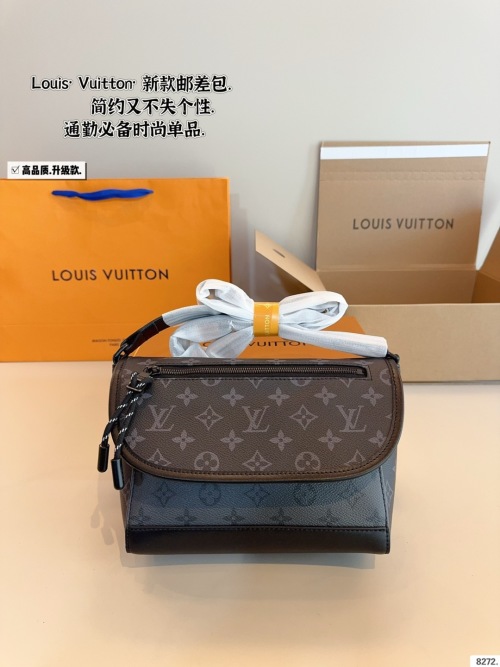 Louis Vuitton Outdoor Messenger Bag: Classic, Durable, and Stylish for Men 1 Louis Vuitton Outdoor Messenger Bag: Classic, Durable, and Stylish for Men