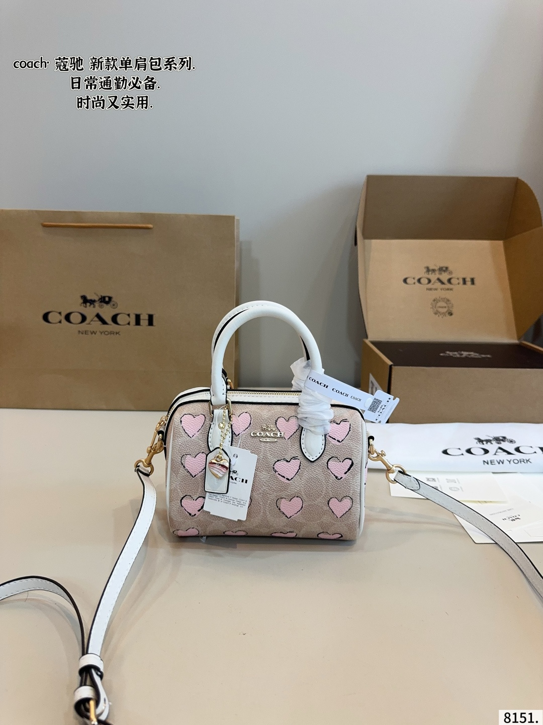 Con caja de regalo 🎁. Coach 蔻驰 bolso de Boston. Clásico y versátil, nunca pasa de moda. Pequeño bolso tipo almohada, m…