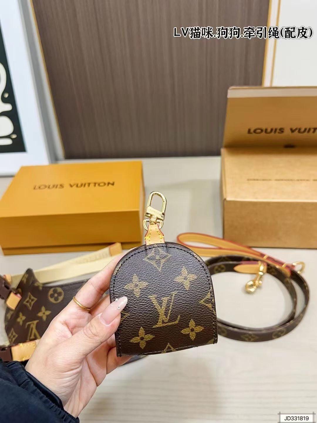 Louis Vuitton Haute Couture Classic Luxury Handbag Shoulder Crossbody 2