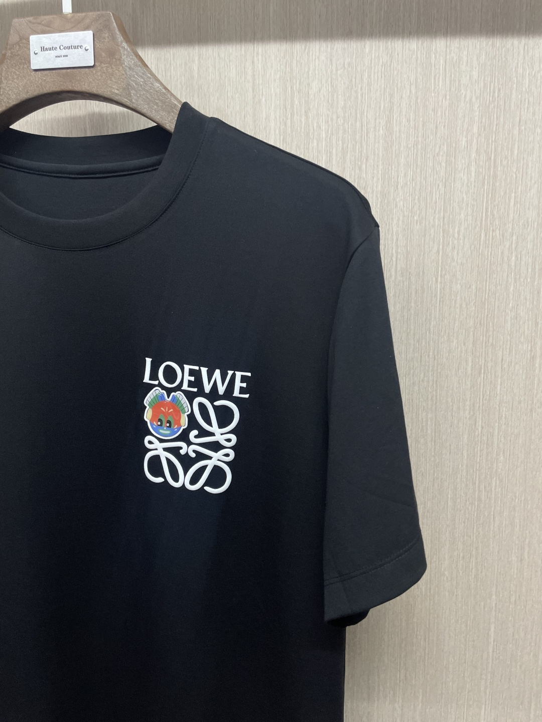 Футболка LOEWE черная с принтом рыбы