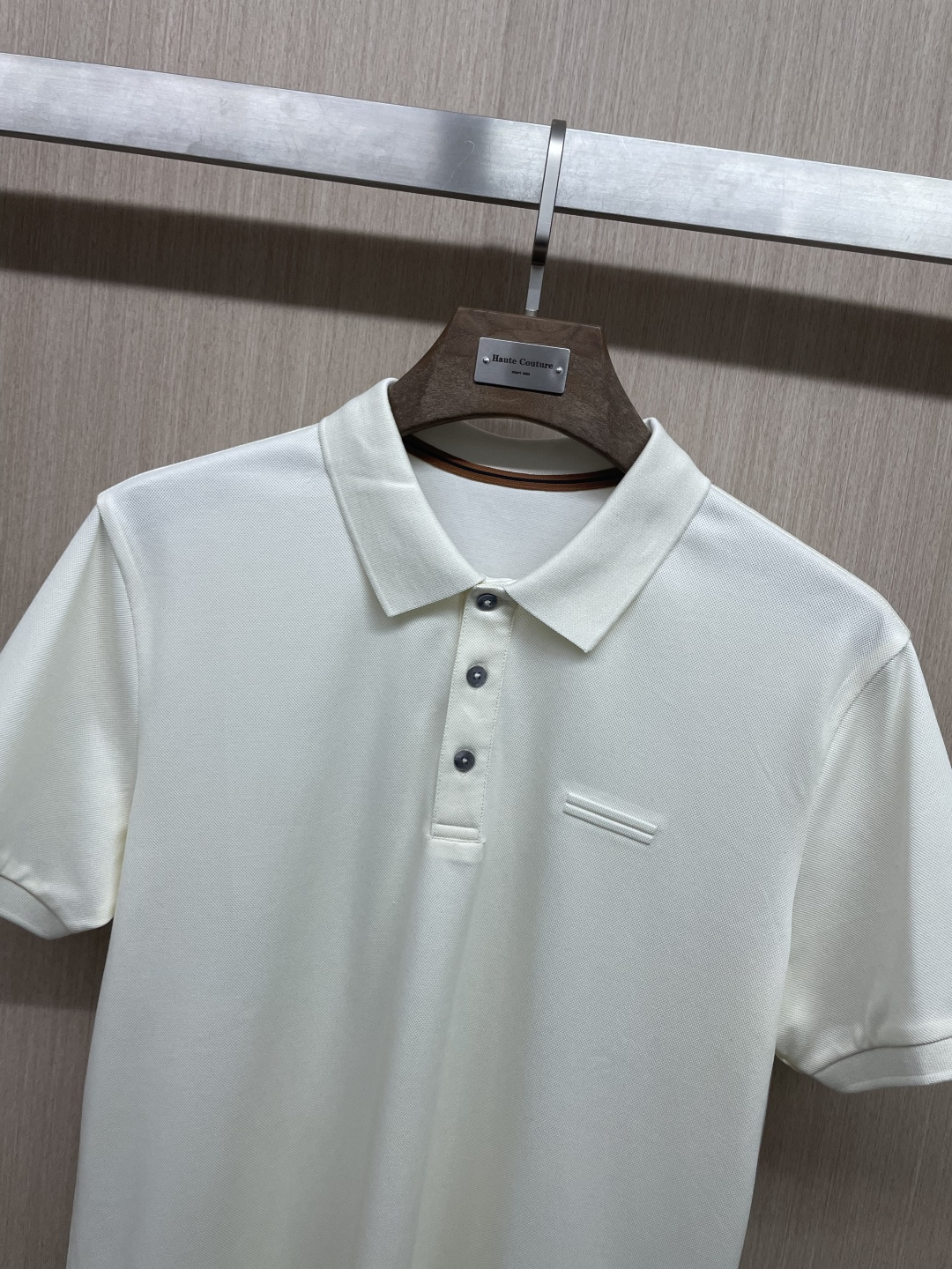 Мужская рубашка поло из плотной смесовой ткани с темными пуговицами Lacoste