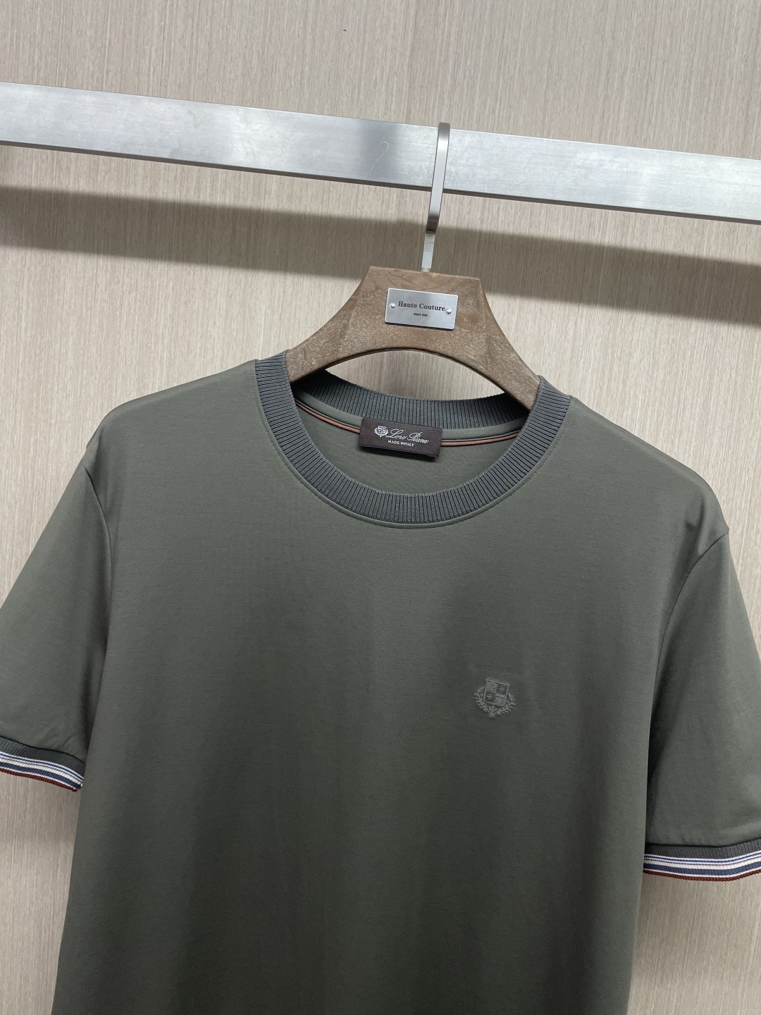 Мужская футболка Loro Piana из микса модала и хлопка с контрастными манжетами