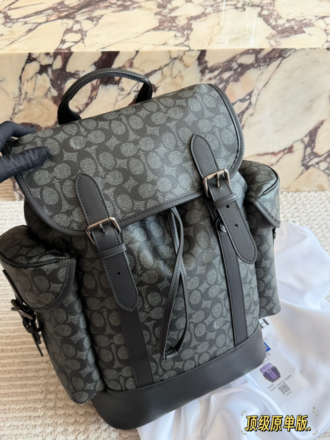 Réplica de primera calidad Nuevo bolso de espalda para hombre de Coach, un clásico súper clásico, un bolso que dura die…