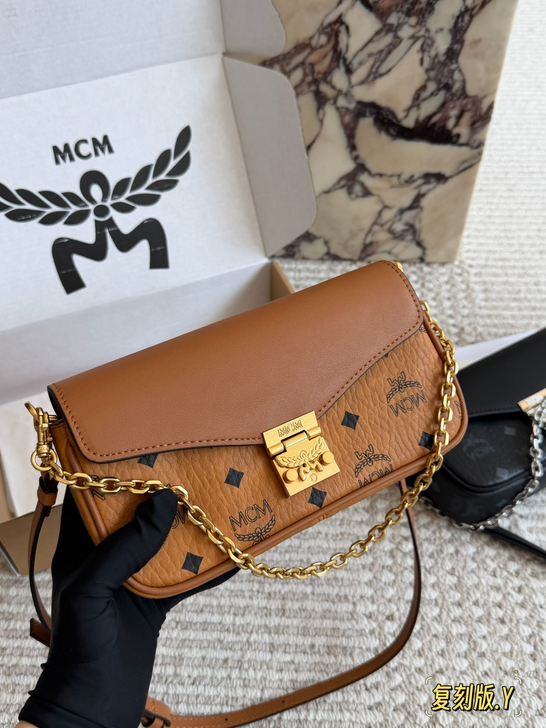 Nuevo bolso bandolera MCM p165: recomiendo un bolso de cartero recién llegado, con compartimentos para organizar, capac…