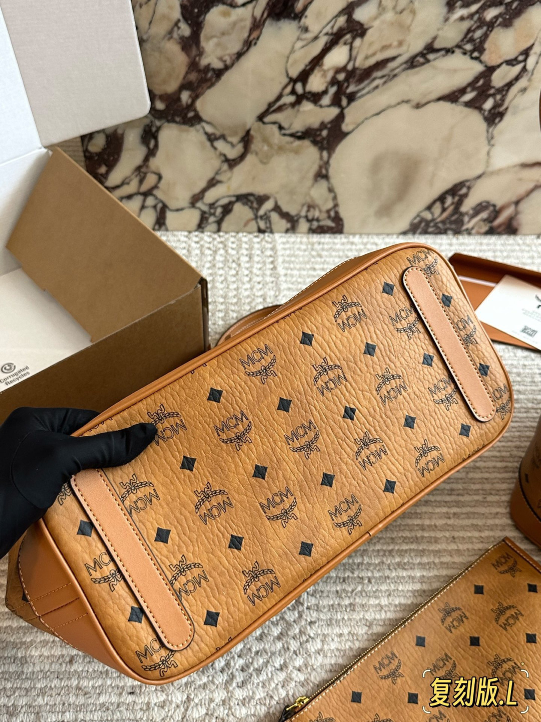 Размер сумки MCM30*25см — photo 8