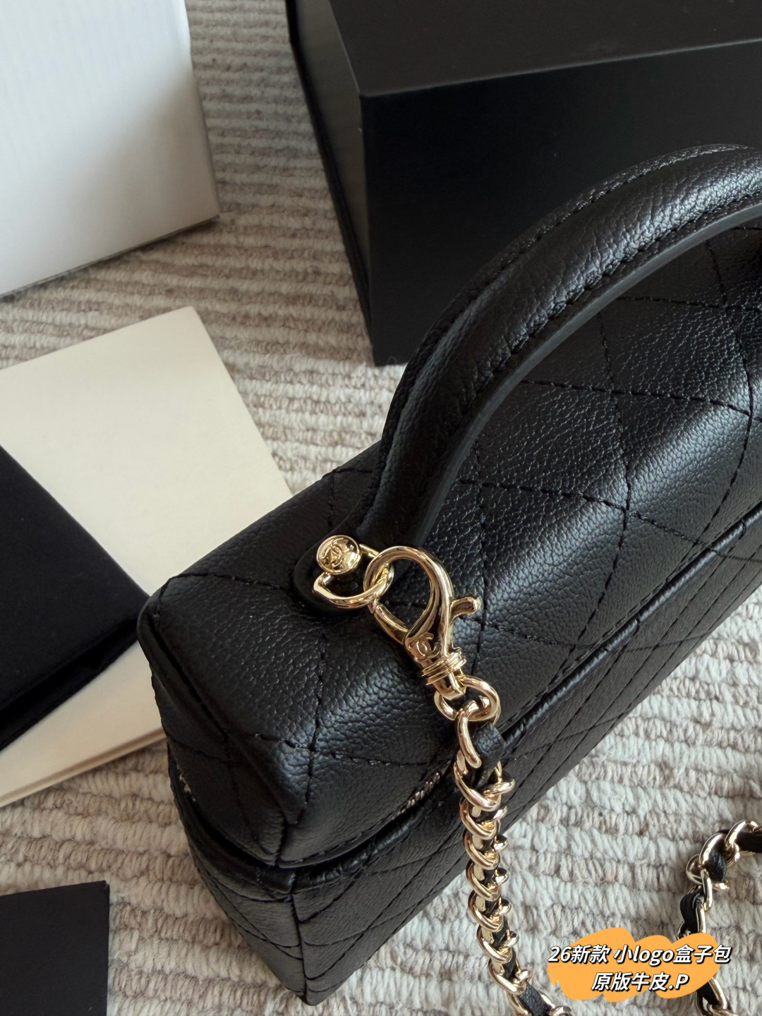 Chanel Women logo — photo 7