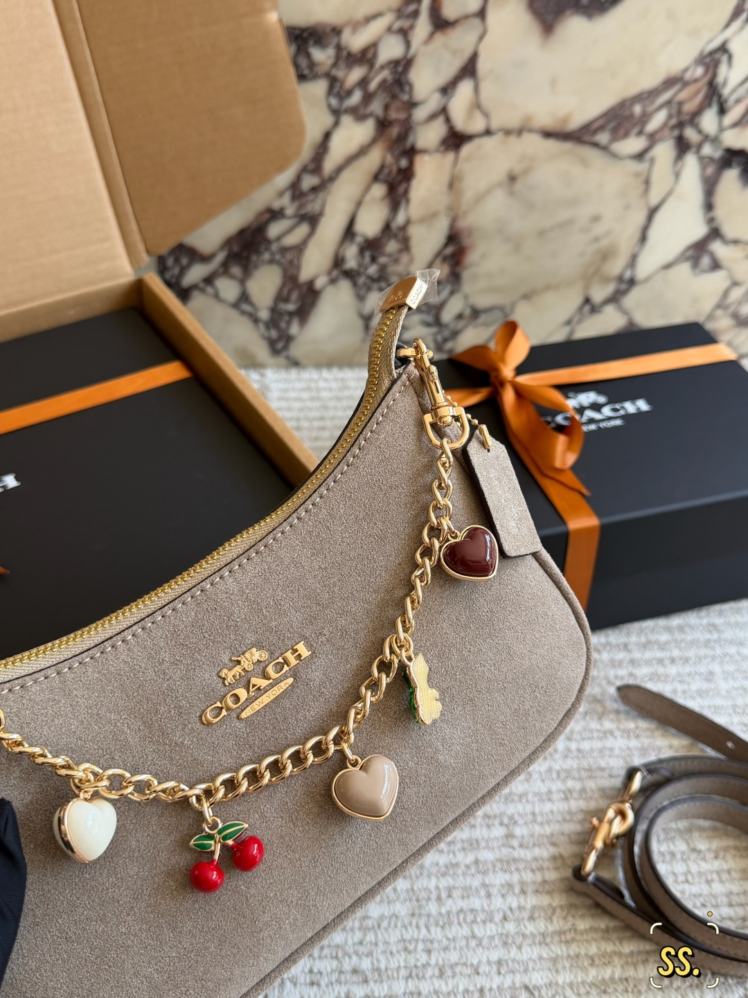Coach Beige suede shoulder