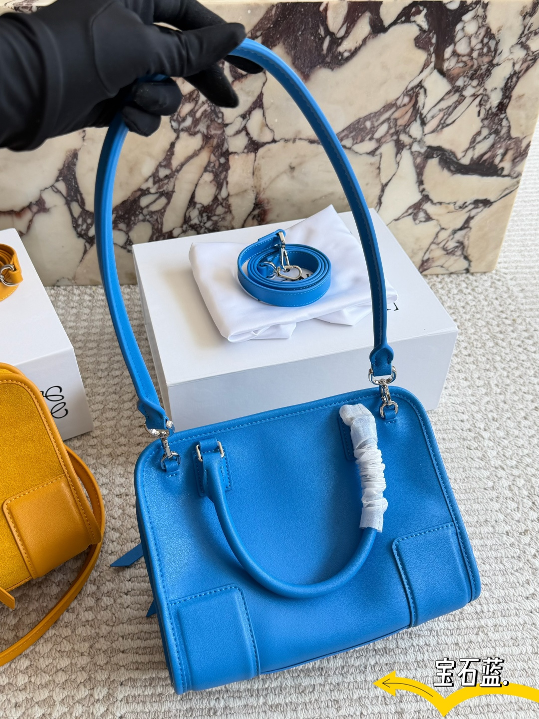 LOEWE taske Kohud med æske — photo 5