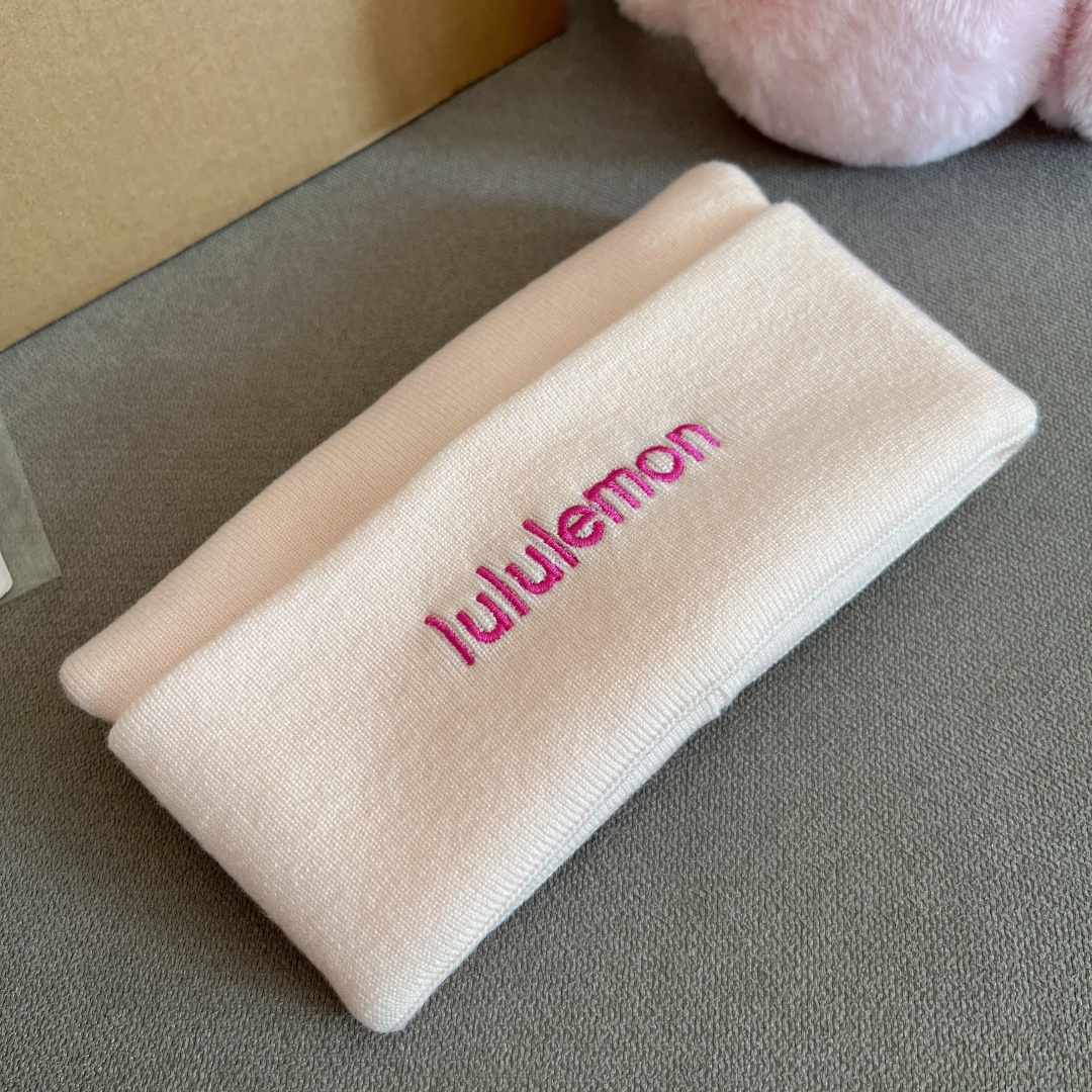 Stunning Lulu couple style fleece ear mask hat set 🔥Wear the kind that - Hat 8