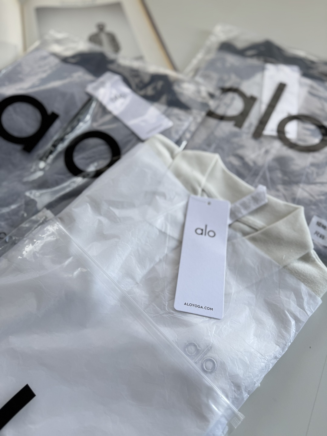 Alo t-shirt lounge white yoga