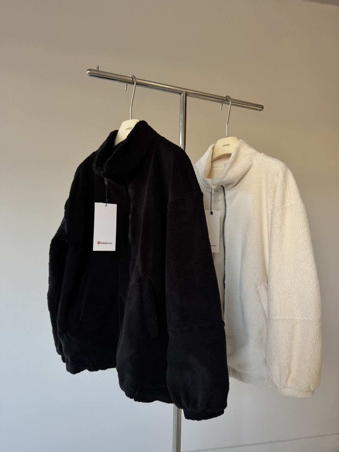 Lululemon Textured Fleece jacket everyday white and black yoga