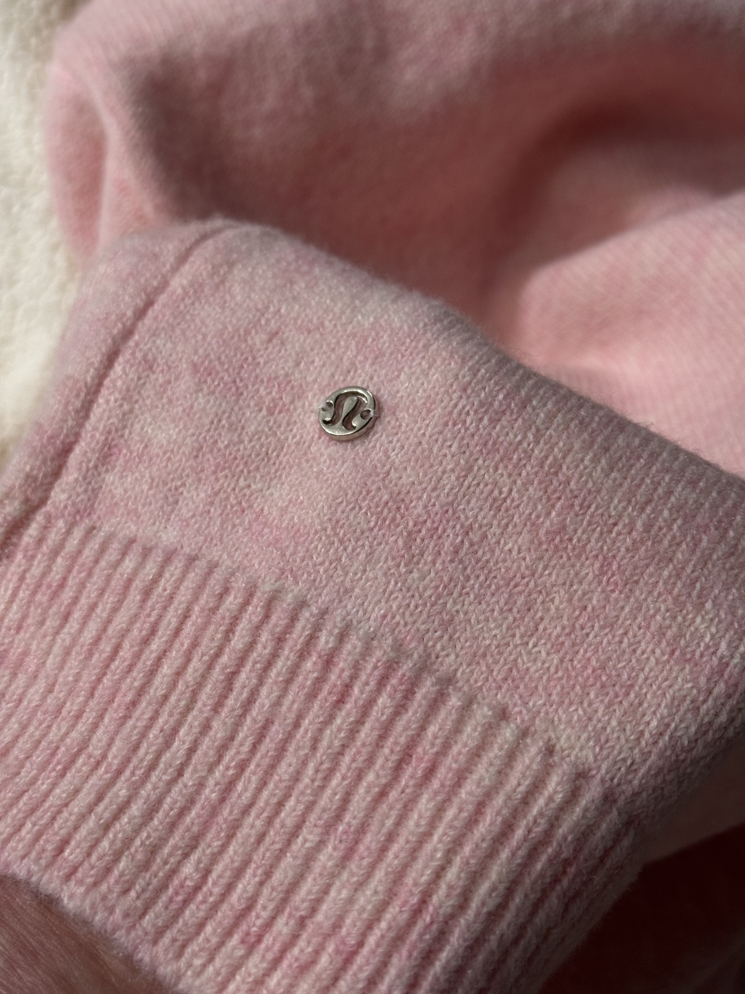 Lululemon long sleeve lounge pink yoga