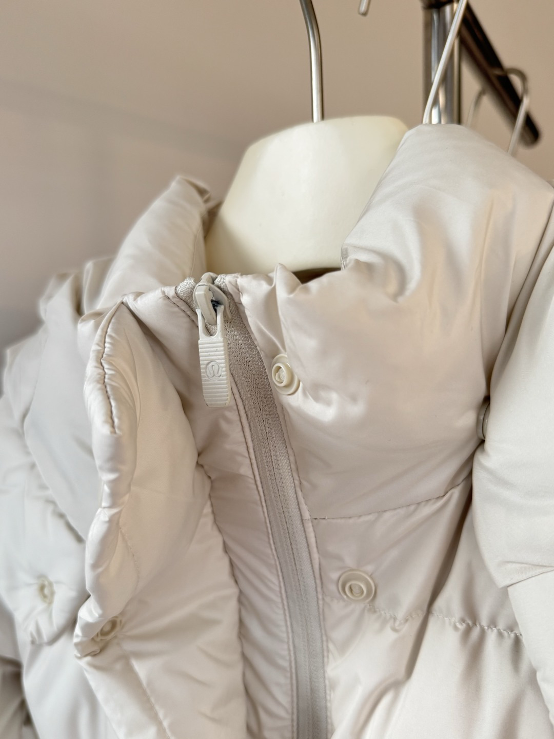 Lululemon jacket everyday white yoga