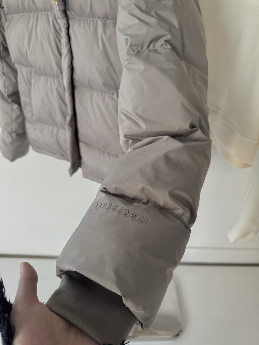 Lululemon Wunder Puff jacket everyday gray yoga