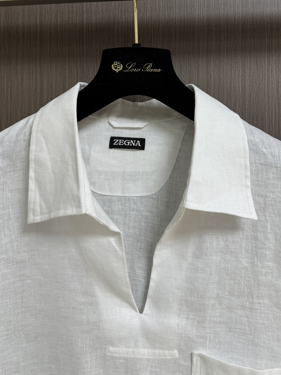 Title: Zegna Oasi Lino Polo Shirt Features and Sizing Summary Summary: Zegna Oasi Lino Polo shirt is breathable, elegant, with seamen’s collars, - 图片 5