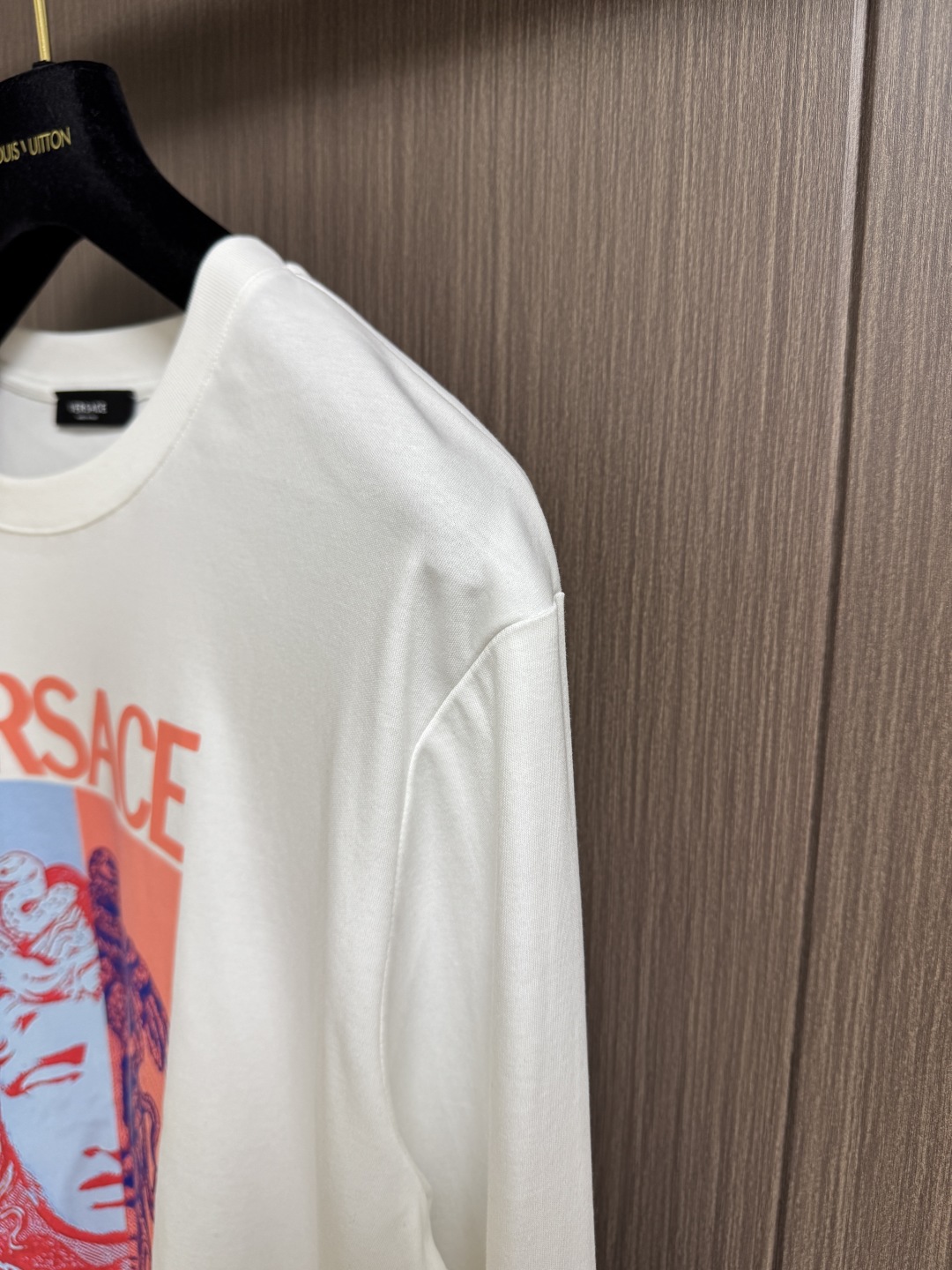 Versace Logo Print Long Sleeve T-Shirt | Soft Fabric, Stylish Fit 5 cmp i1760063618663 288 0 3