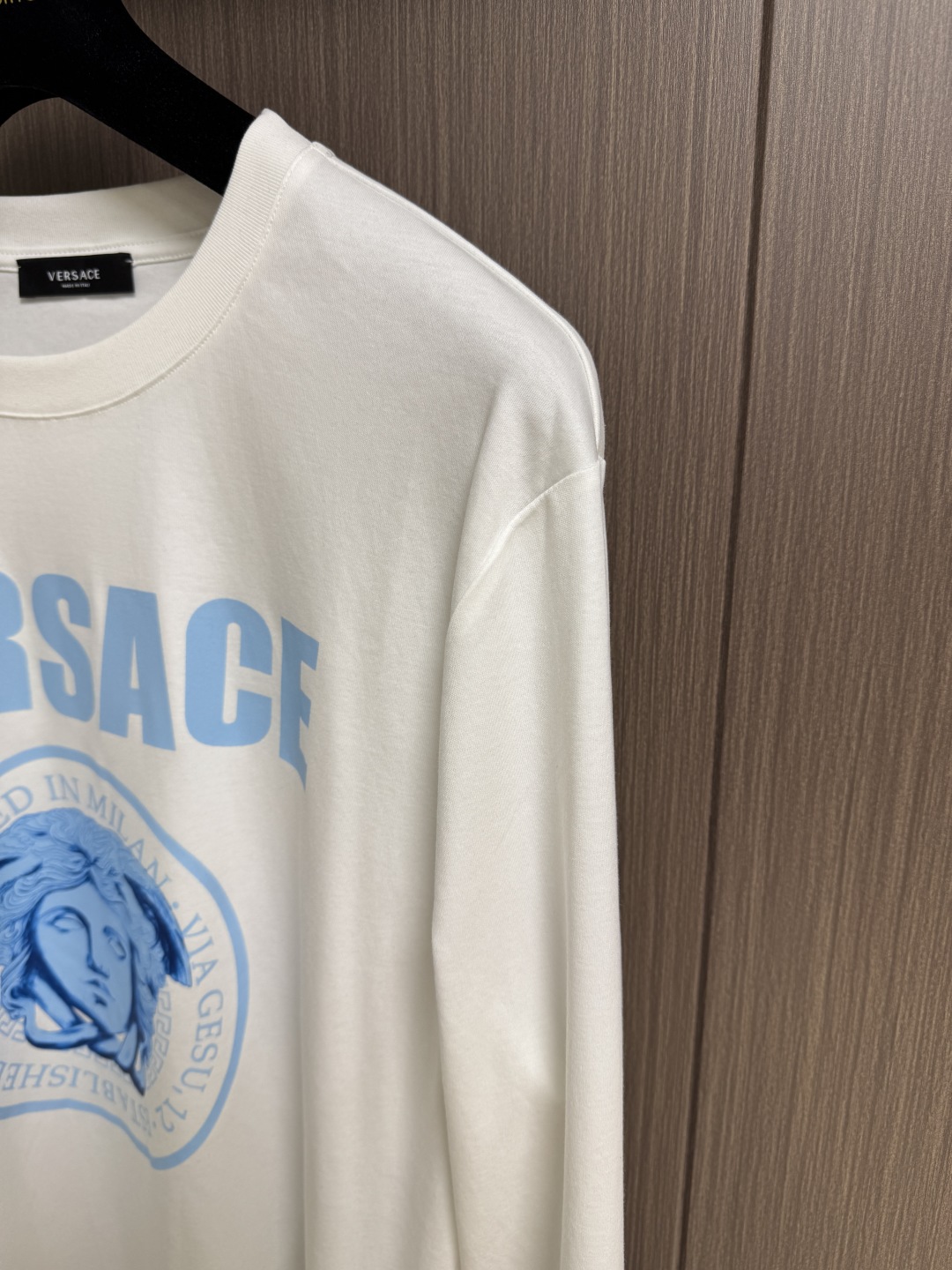 Versace Logo Print Long Sleeve T-Shirt | Premium Fabric & Craftsmanship 5 cmp i1760063761541 8357 0 3