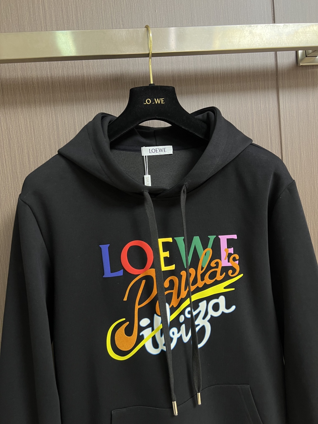Loewe Printed Hoodie: High-Quality Cotton, Luxurious and Comfortable 9 cmp i1760253705836 8500 0 7