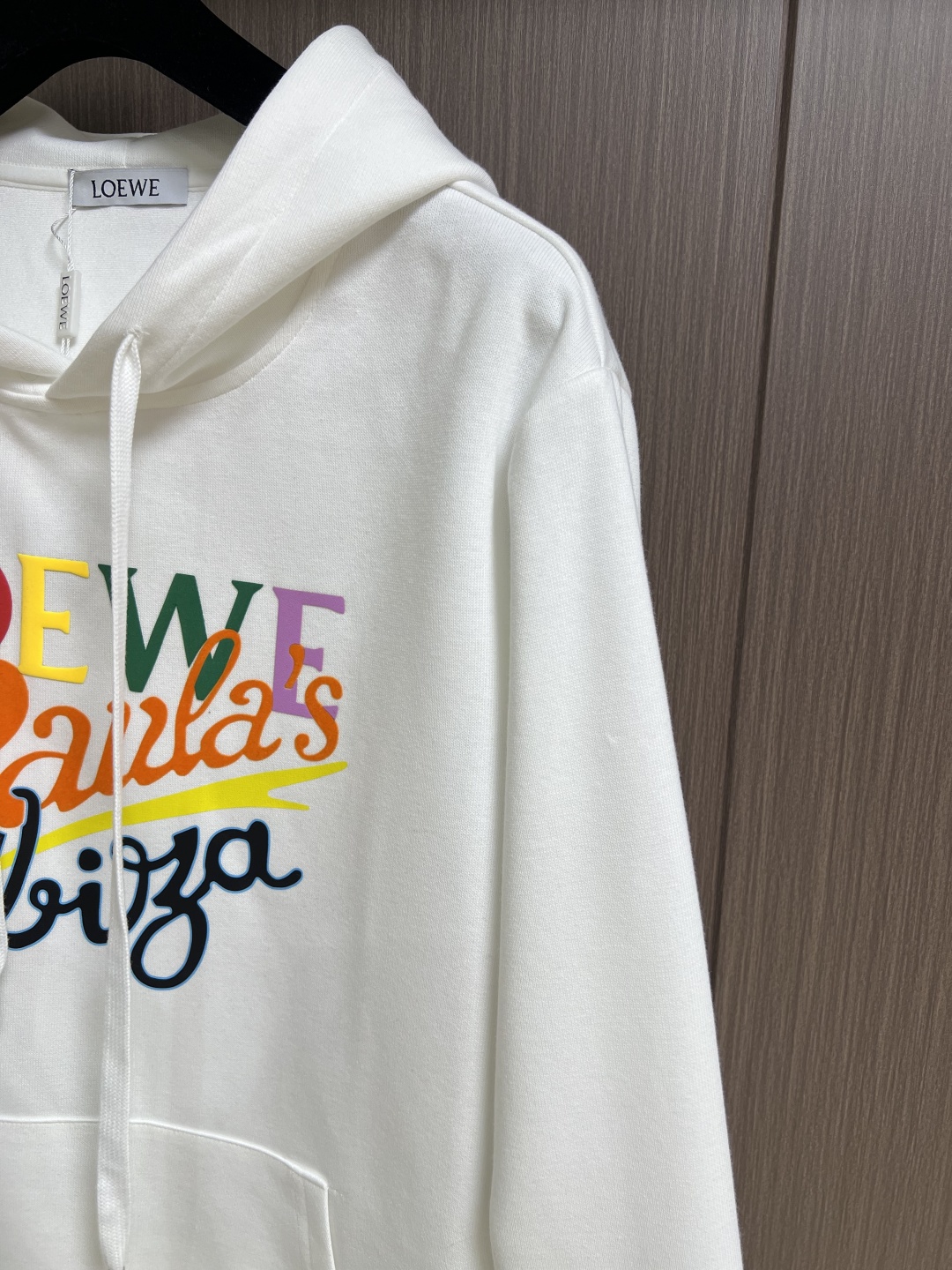 Loewe Printed Hoodie: High-Quality Cotton, Luxurious Style, and Comfort 5 cmp i1760253731304 8926 0 3