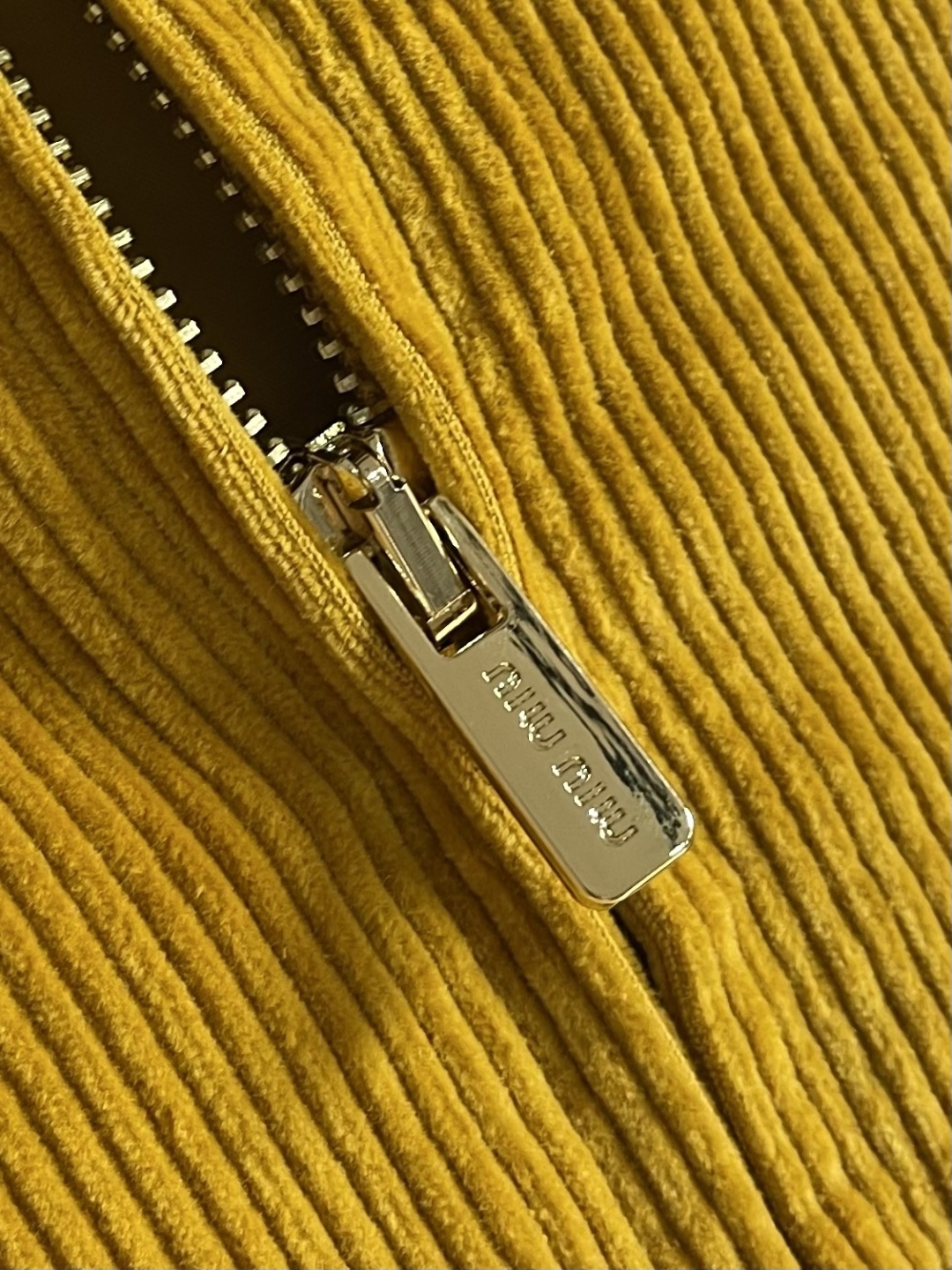 Miu Miu Corduroy Striped Texture Men's Jacket - Warm & Stylish 10 cmp i1760679945457 2068 0 8