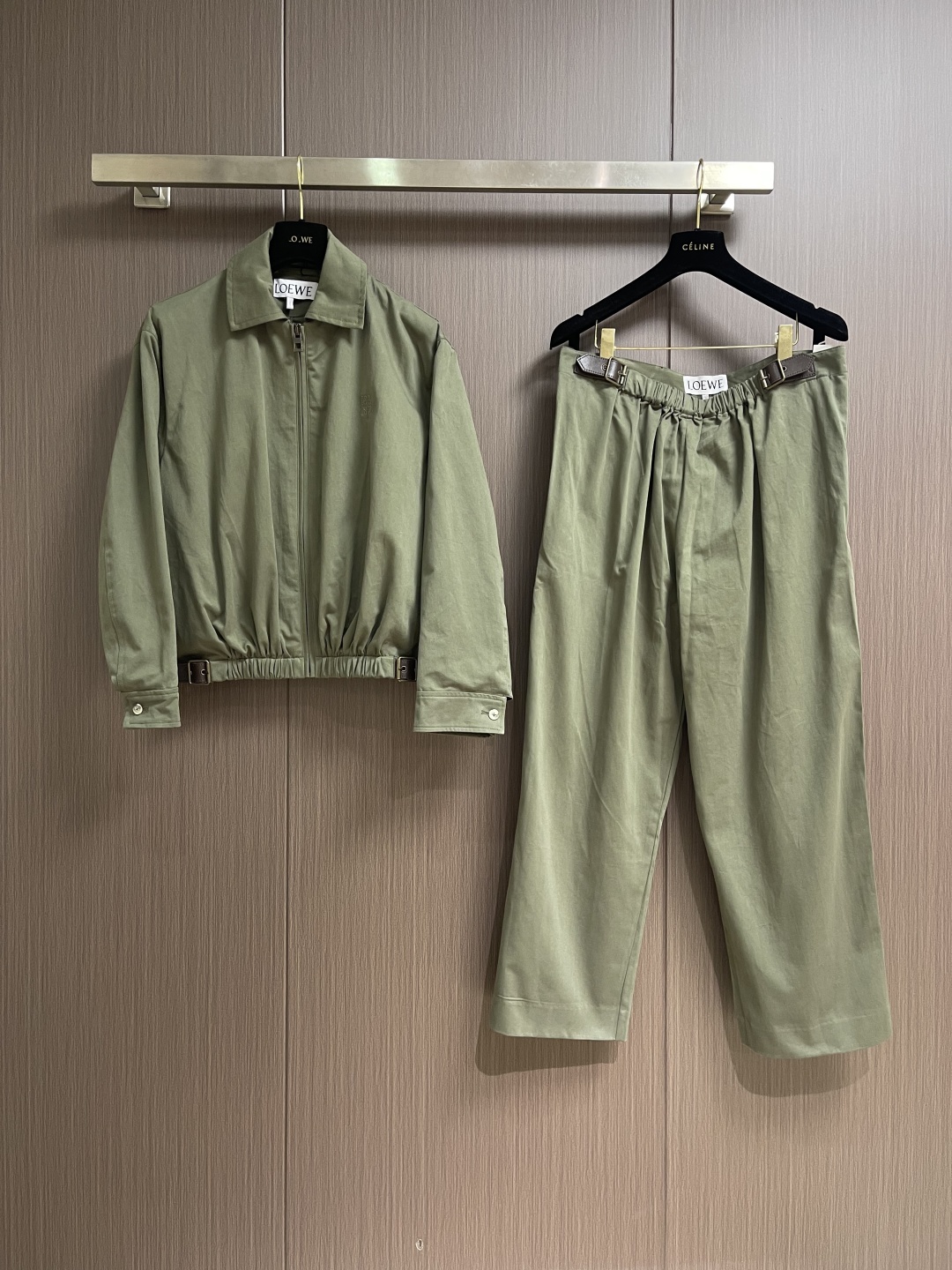 Loewe Cotton Belt Jacket & Pants Set: Stylish & Comfortable Outfit 4 cmp i1760680527199 9318 0 2