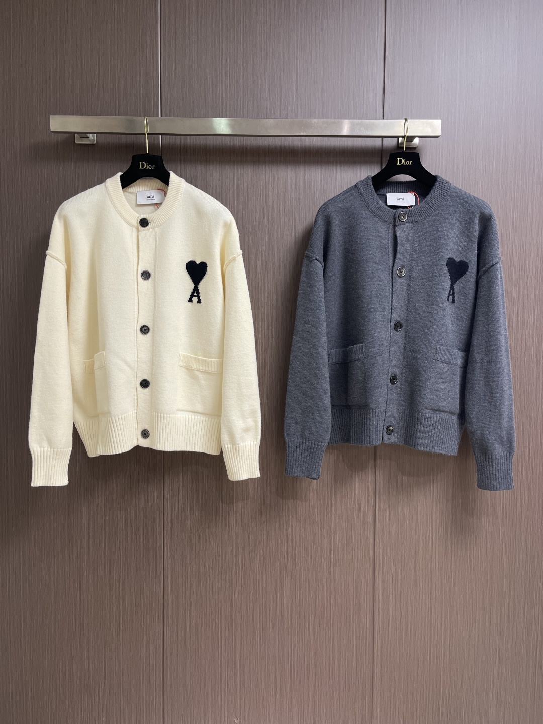 Ami Paris Knitted Cardigan with Heart Jacquard - Soft Merino Wool 4 cmp i1760774189933 205 0 2