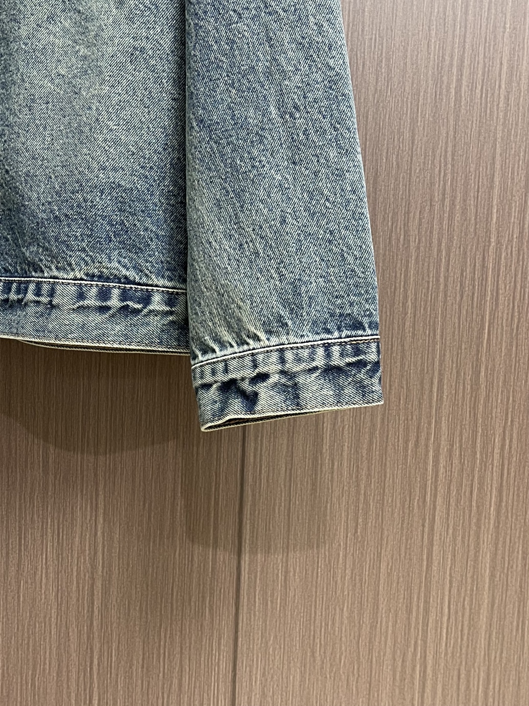 Ami Paris Denim Jacket: Elegant Heart Logo, Deep Blue, Crafted Cotton, S-XL 9 cmp i1760894455310 7214 0 7